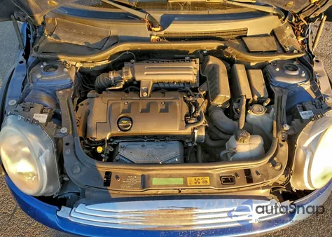 2009 Mini Cooper Clubman from USA, damaged, VIN WMWML33509TP97375